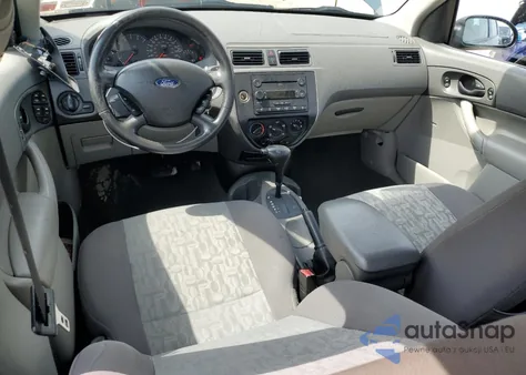 2005 Ford Focus Zx4 z USA, uszkodzony, nr VIN 1FAFP34NX5W106611